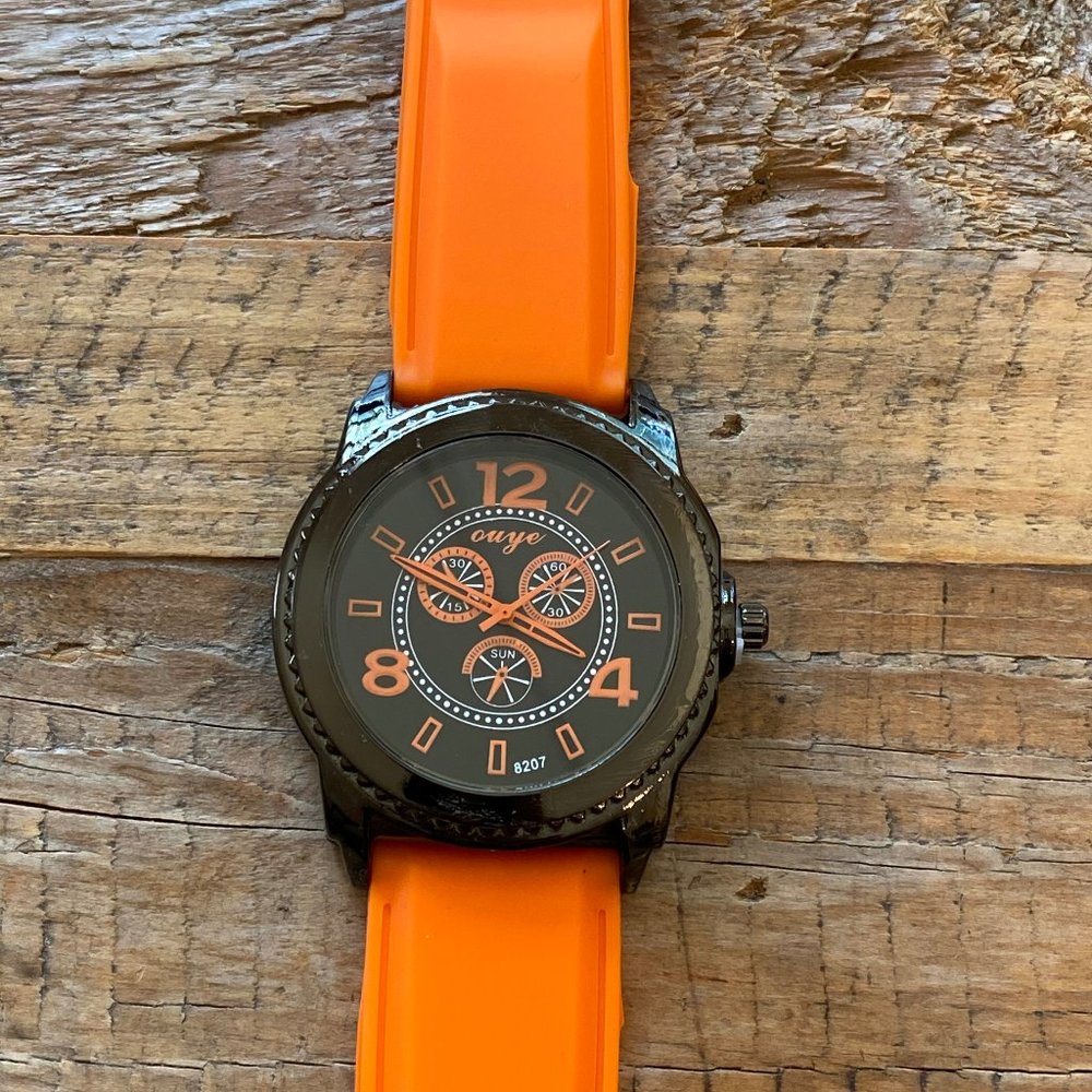 OUYE FASHION NEW WATCH - Picture 3 of 6